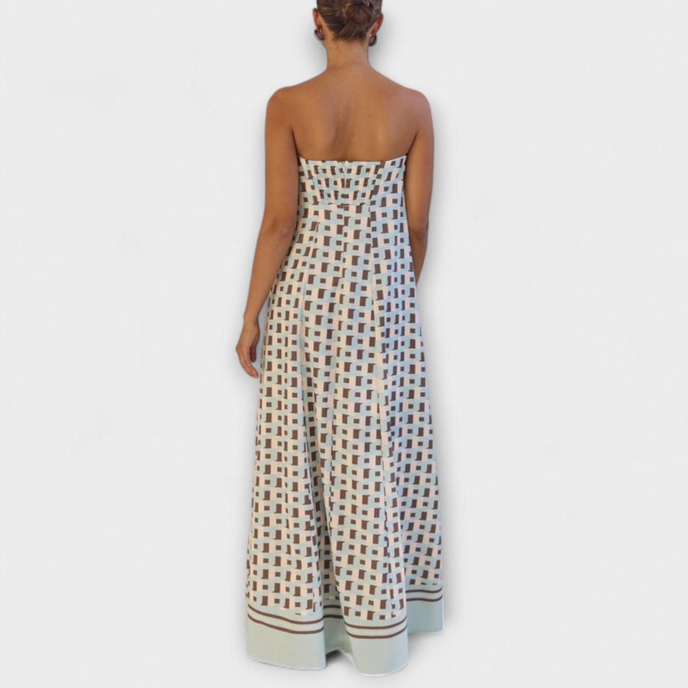 Hasel - Einzigartiges geometrisches Off-Shoulder Maxi-Kleid