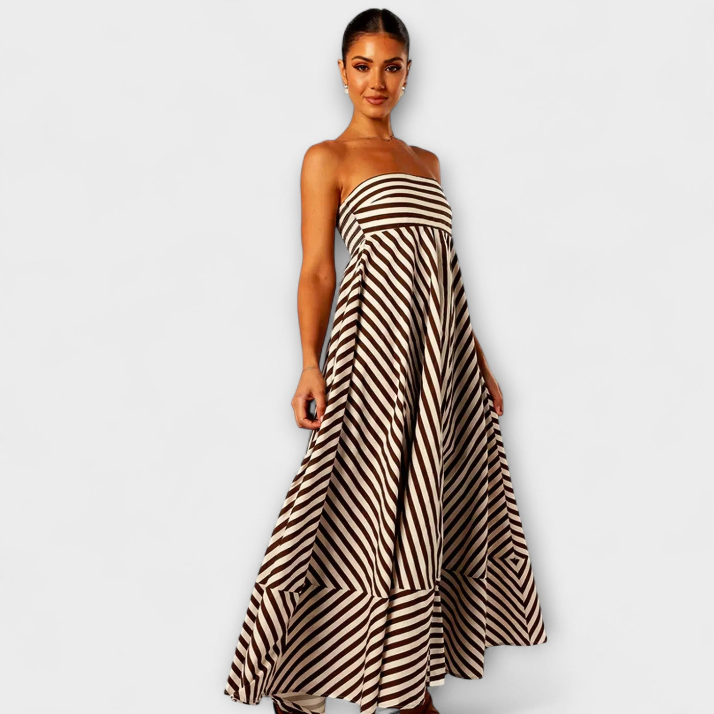 Nocturnal Charm Rüsch Maxi Kleid