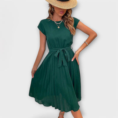 Claire - Kurzarm, gefältete, lässige Midikleid
