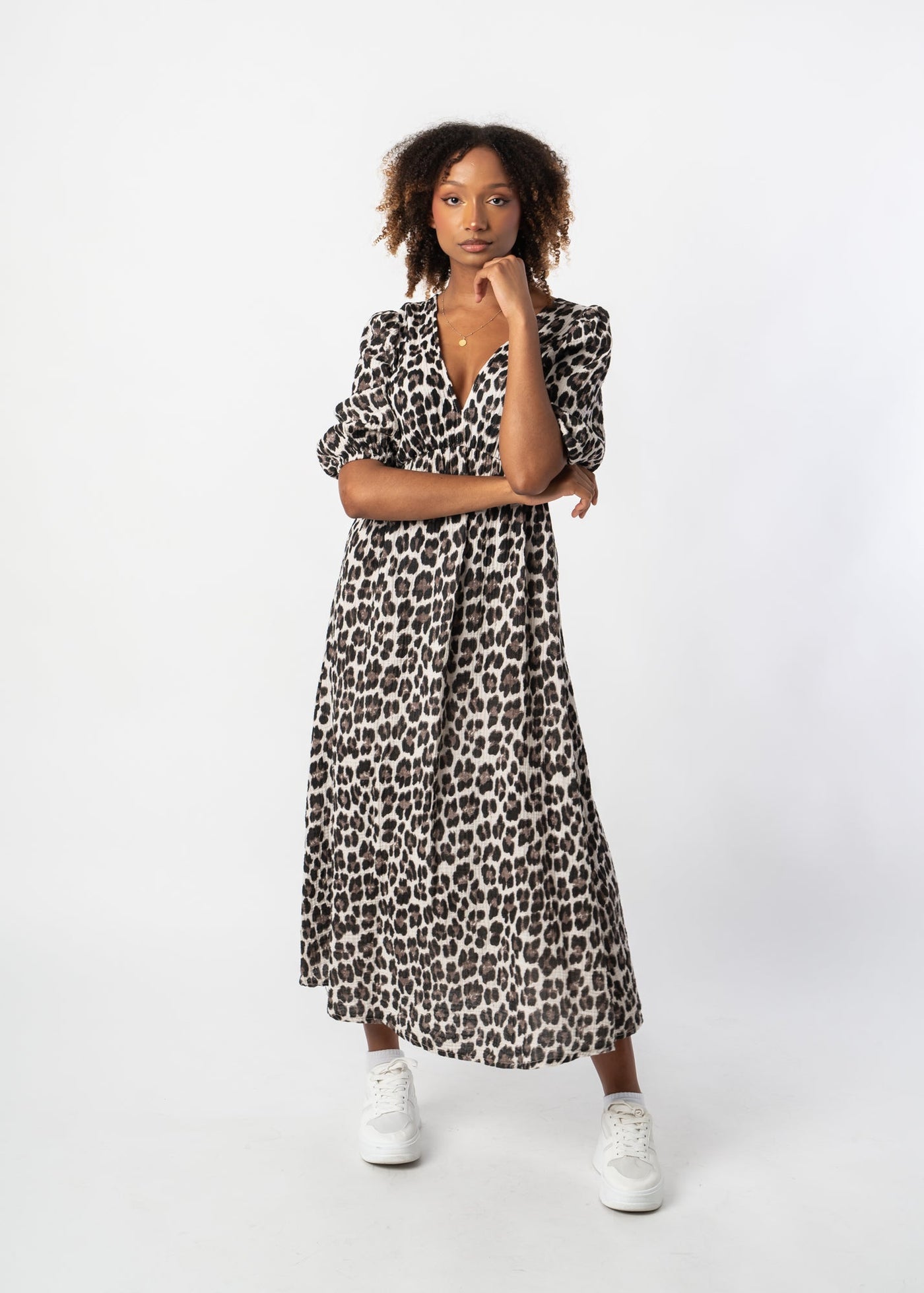 LeoLuxe™ Maxi-Baumwollkleid – Hell
