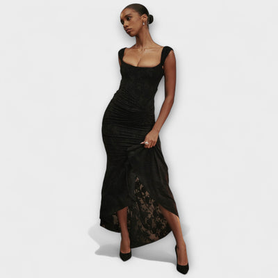 Renske - Langes Kleid mit Eleganten und Raffinierten Korsett